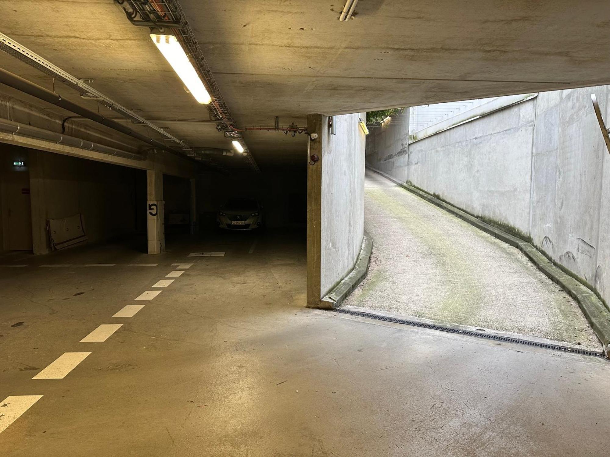 So Guest- Pepite De Charme Proche Cathedrale, Climatisation Parking Apartment Реймс Екстериор снимка