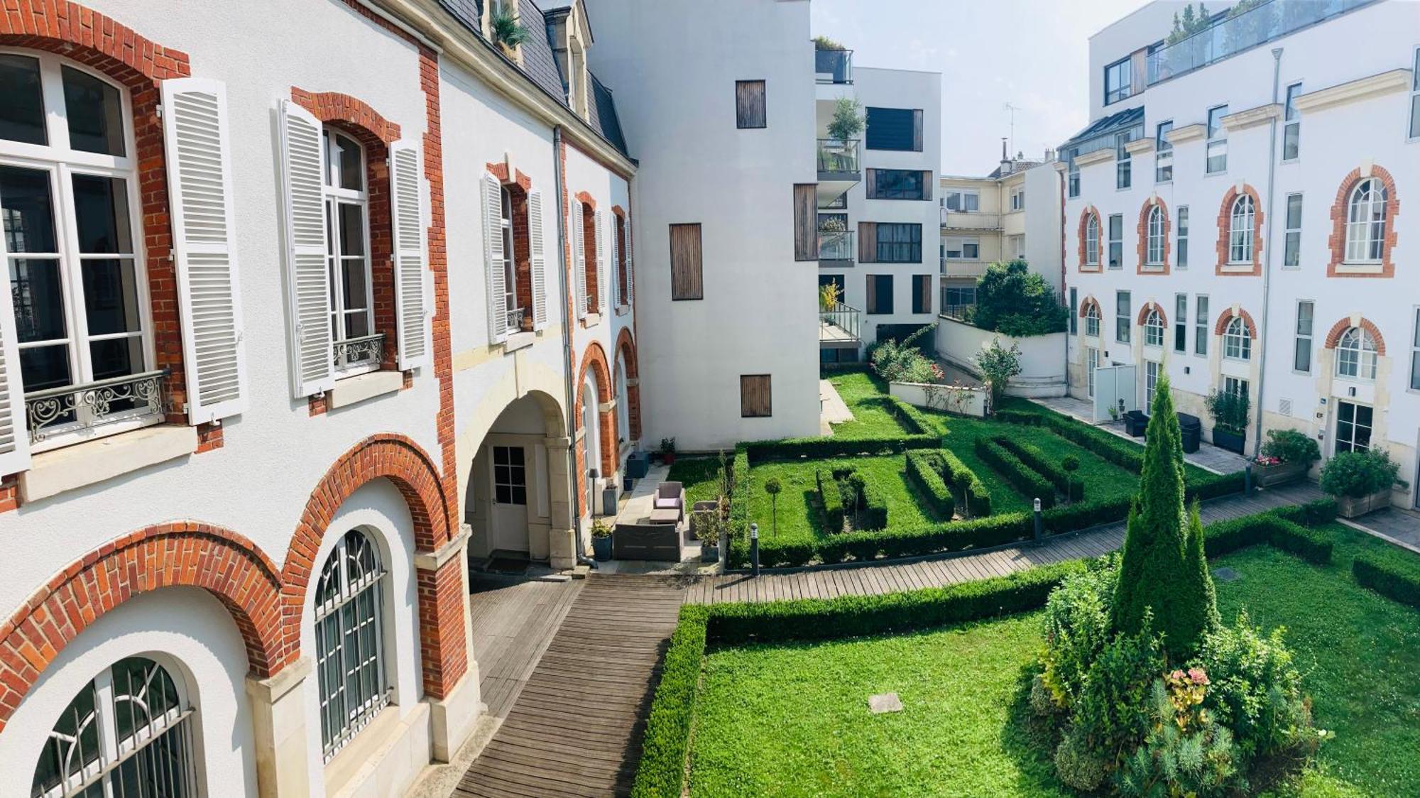 So Guest- Pepite De Charme Proche Cathedrale, Climatisation Parking Apartment Реймс Екстериор снимка